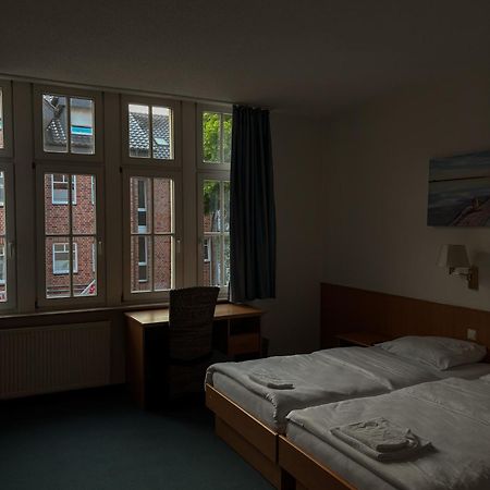 Stadthotel Kolpinghaus - Vier Ecken Werne Eksteriør bilde