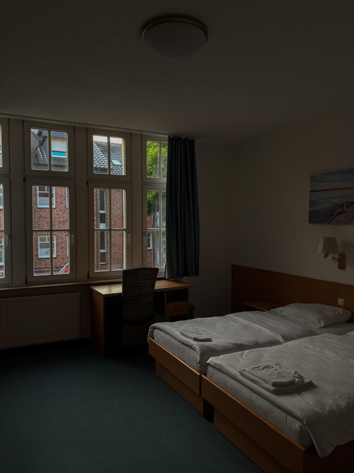 Stadthotel Kolpinghaus - Vier Ecken Werne Eksteriør bilde